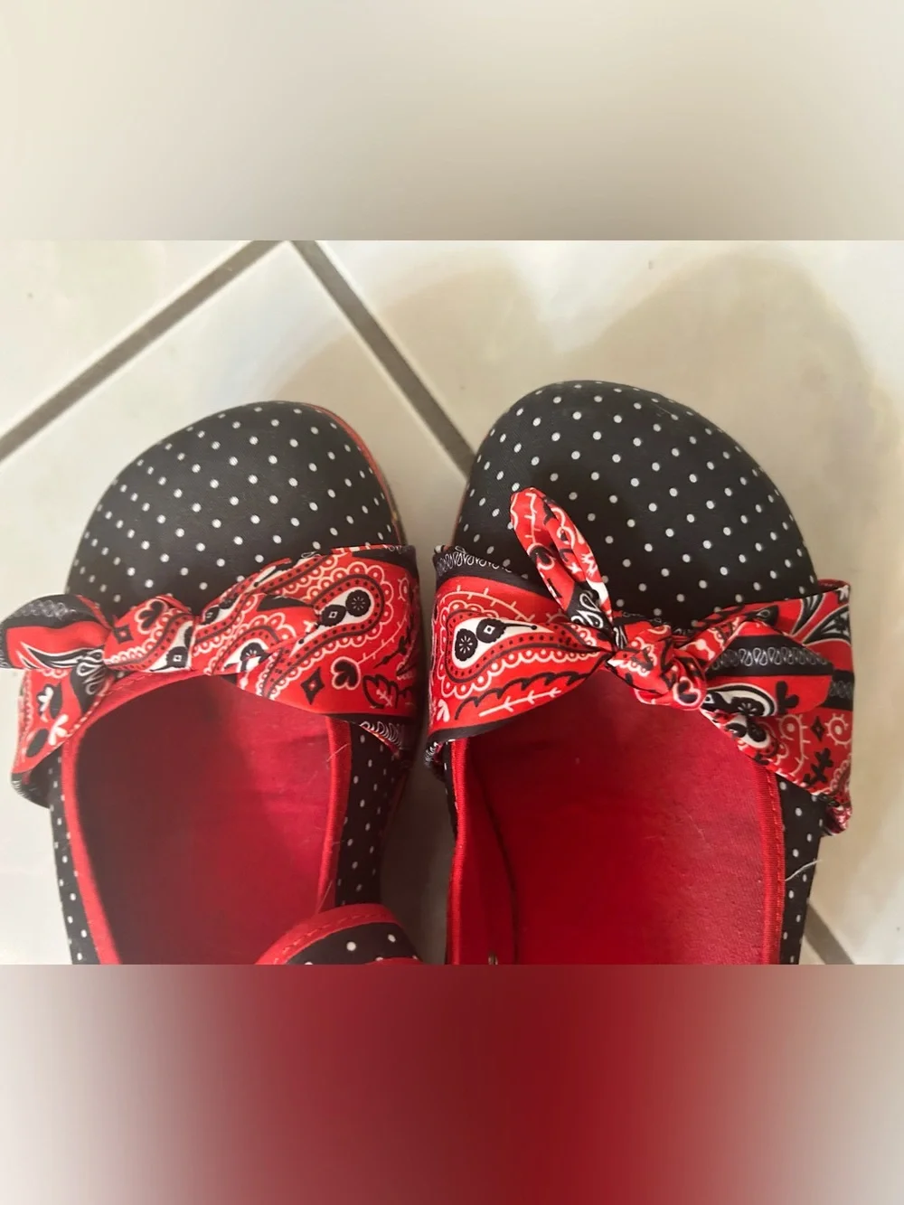 Hot Chocolate Design Chocolaticas Rockabilly Platform Mary Janes size 9